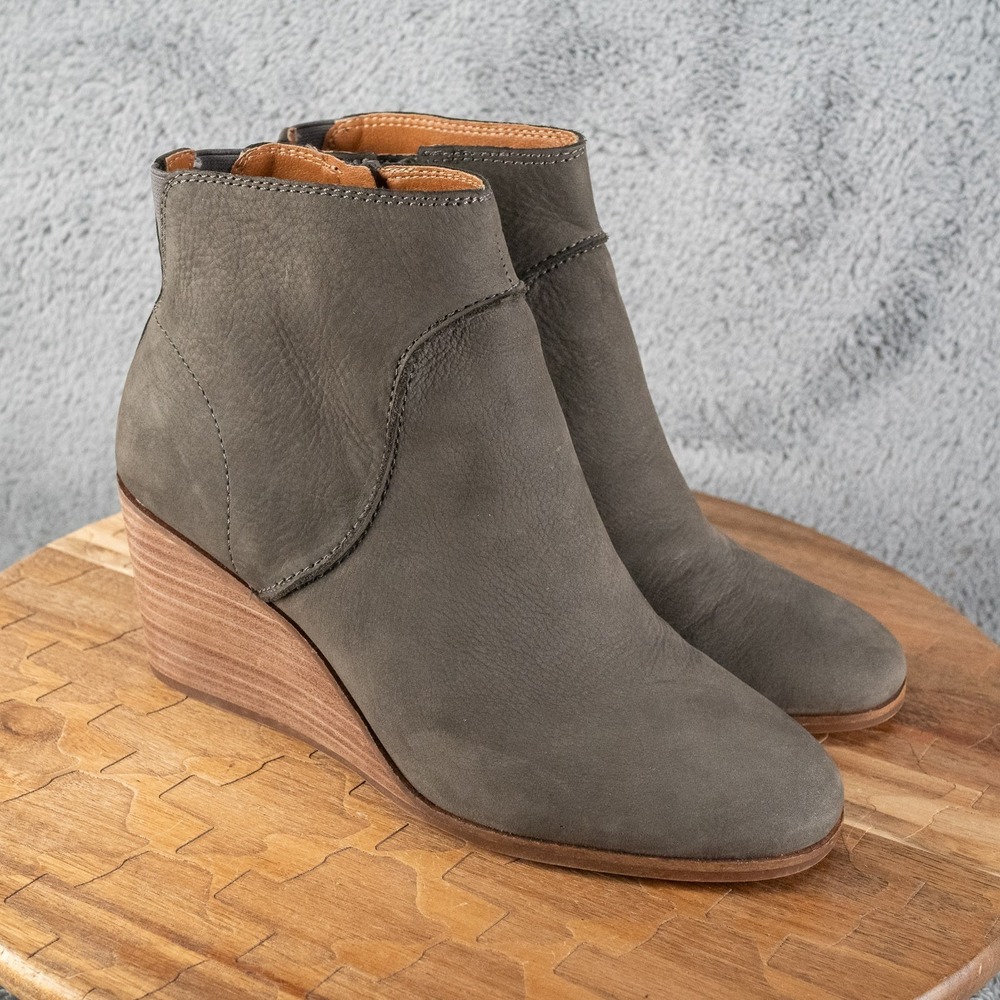 Lucky Brand Women's Zanta‎ Bootie Ankle Boot Size 9.5 M Milled Nubuck Black